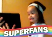 Superfan Cloe
